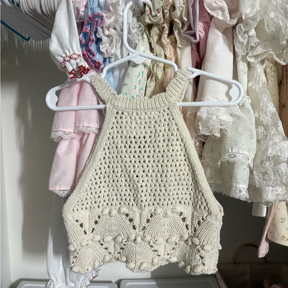 Zara crochet knit embroidered flower top size 6-7 years - Picture 4 of 4